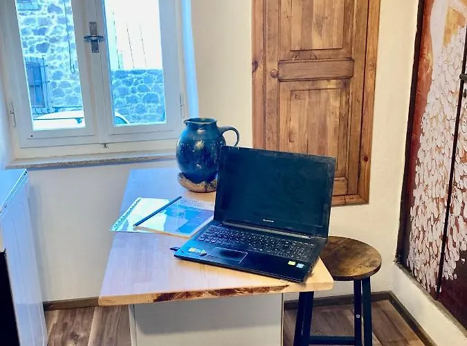 Andrea's Nido Castel del Piano (Tuscany)